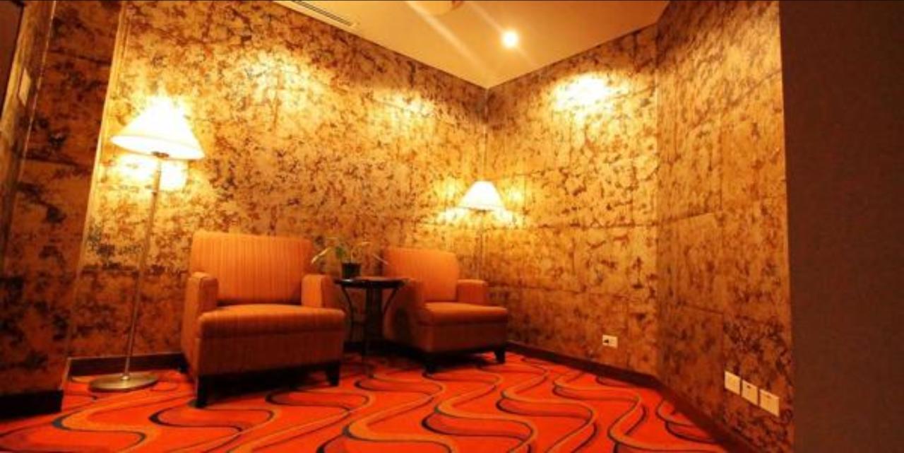 Hotel The Bellevue Manila Muntinlupa City Exterior foto