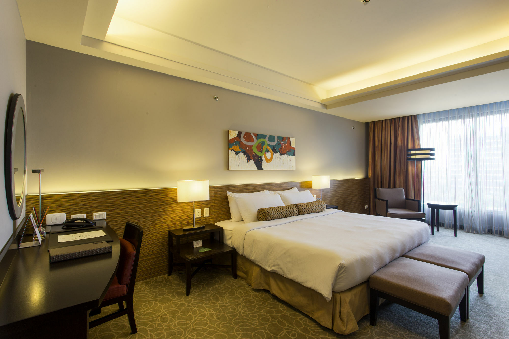 Hotel The Bellevue Manila Muntinlupa City Exterior foto