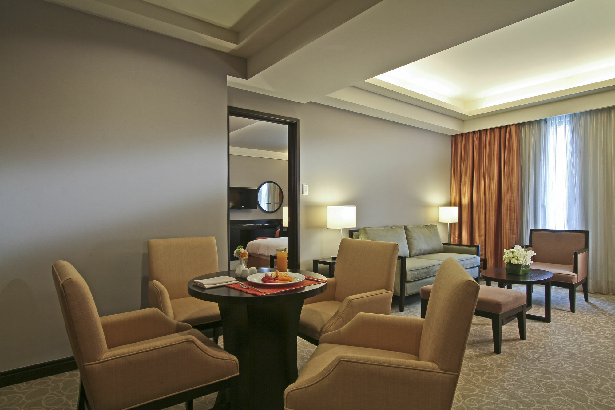 Hotel The Bellevue Manila Muntinlupa City Exterior foto
