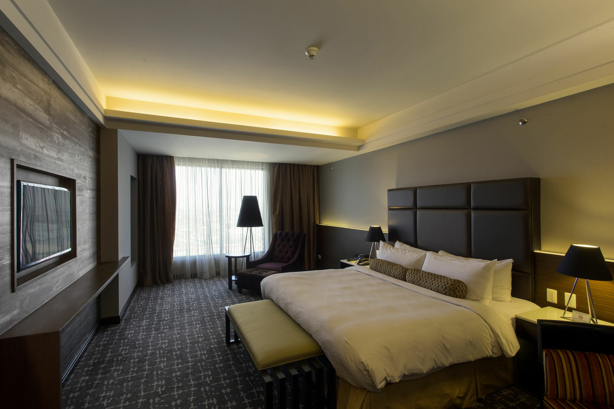 Hotel The Bellevue Manila Muntinlupa City Exterior foto